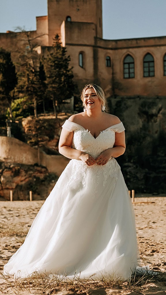 Brautmode in weiß für Curvy Frauen